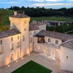 chateau-lafaurie-peyraguey-by-lalique-3656739-149085424_w400