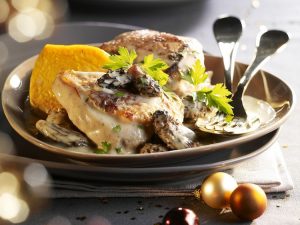 chapon-de-bresse-aux-morilles-et-flans-de-potiron