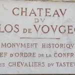 clos-de-vougeot-plaque