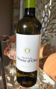 blanc-quinta-do-monte-doiro